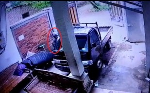 Pikap Juragan Daging di Sidoarjo Raib, Maling Hanya Butuh Waktu 30 Detik!