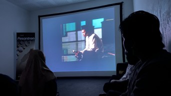 Film Pesantren Pikat Sineas Muda Kediri, Ajak Santri Bernostalgia