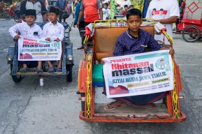 Cara Relawan Kiai Muda Ganjar Gaet Simpati Warga Ngawi