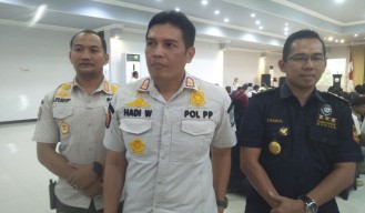 Gempur Rokok Ilegal, Satpol PP dan Beacukai Jatim Gelar Sosialisasi di Bojonegoro