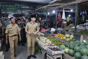 Mas Bupati Arifin Dorong Gerakan Pangan Murah untuk Masyarakat Trenggalek Sering Digelar