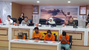4 Tersangka TPPO Diringkus Polda Jatim, Korban di Myanmar Main TikTok Minta Dipulangkan