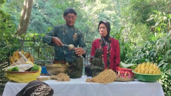 Upaya Menjaga Sumber Air, Masyarakat di Tulungagung Gelar Tradisi Ulur-ulur