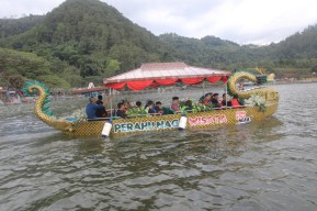 Launching Perahu Naga Wisata Telaga Ngebel Ponorogo, Kang Giri: Mantab Rasanya!