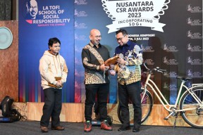 SIG Raih Predikat Platinum pada Nusantara CSR Awards 2023 beserta Sepuluh Penghargaan