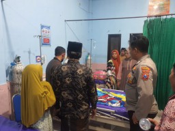 Satu Keluarga Keracunan Es Campur, Satu Orang Tewas di Sampang