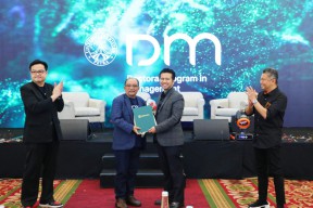 UK Petra Surabaya Buka Program S3 Ilmu Manajemen, Wagub Jatim Sampaikan Apresiasi