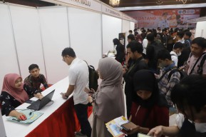 Ide Wali Kota Eri Cahyadi Gunakan Aset Pemkot Surabaya untuk Lapangan Pekerjaan
