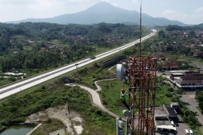 XL Axiata Raih Pertumbuhan Double Digit Semester 1 2023, Terdepan di Layanan FMC