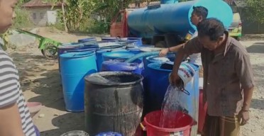 Puluhan Desa di Bangkalan Langganan Darurat Air Bersih saat Kemarau
