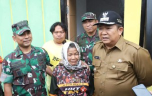 Kebahagiaan Sawani Warga Klungkung Jember, Rumahnya Direnovasi TMMD