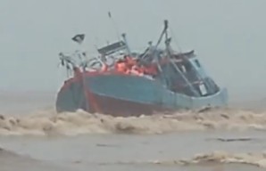 Kapal Motor Jaya Utama Karam di Pantai Niyama Tulungagung, 1 ABK Sakit Tak Tertolong Nyawanya