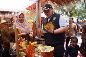Mas Dhito Minta Minimarket Sediakan Ruang Produk UMKM Kabupaten Kediri
