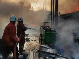 Jangan Tunggu Api Membesar, Warga Surabaya Diimbau Langsung Lapor Command Center 112