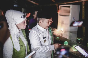 Pameran Meteorit Digelar di Pendopo, Bupati Jember Sebut Perlu Kajian Lebih Dalam
