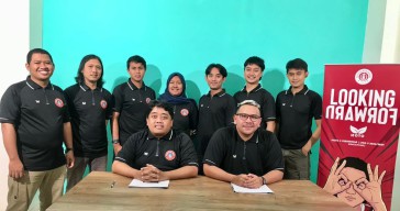Persedikab Kediri Kembali Gandeng Apparel Asal Jember, Usung Desain Mitologi Dirgantara