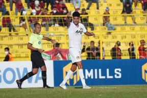 Persik Kediri Comeback atas PSM Makassar, Kerek Posisi dari Zona Merah