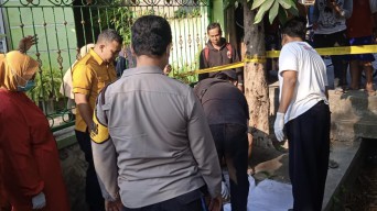 Mayat Kakek Bermasker di Selokan Kagetkan Warga Gurah Kediri