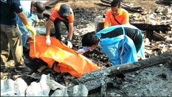 Jembatan Bandar Ngalim, Makna Gendruwo, Warung Terbakar