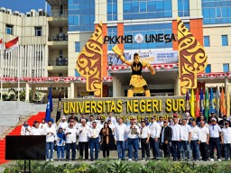 23.204 Maba Unesa Deklarasi Anti-Perundungan, Pecahkan Rekor Muri