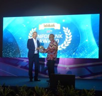 Kinerja Positif, Bank Jatim Raih Penghargaan Infobank Award 2023