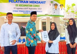 Ikuti Pelatihan Kerja dari Disnaker, Warga Sidoarjo Dapat Sertifikat Kompetensi