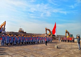 Upacara di Tengah Tumpukan Sampah, Begini Pesan Kepala DLHK Sidoarjo