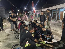 Santap Tumpeng 78 Meter, Persik Bawa 22 Pemain, Jembatan Bandar Ngalim Batal Dibuka