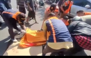 Pengendara Motor Tewas usai Tabrak Penyeberang di Jalan Mastrip Surabaya