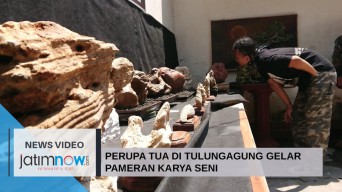 Video: Perupa Tua di Tulungagung Gelar Pameran Karya Seni