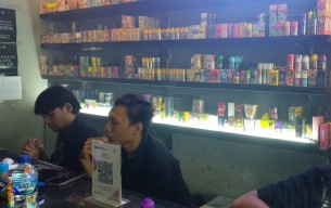Polisi Bongkar Narkoba Liquid, Ini Dampak Pelaku Usaha Vape di Surabaya