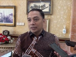 Warga Surabaya Ditarik Parkir Tanpa Karcis, Wali Kota Eri: Ojo Gelem, Laporno 112!
