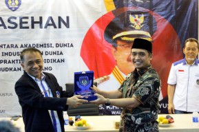 Wujudkan SDM Berkualitas, Mas Adi: Perlu Sinergi Berbagai Pihak