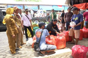 Mas Dhito Terjunkan Satgas Pangan, Jaga Kestabilan Harga Pasar di Kediri