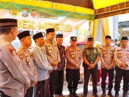 Grebek Masjid, Polresta Sidoarjo Salurkan Bantuan Pembangunan