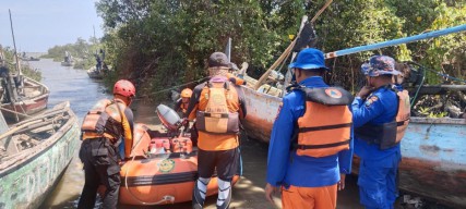 Nelayan Bangkalan Hilang 6 Hari, Jasadnya Ditemukan Tersangkut Pohon Bakau