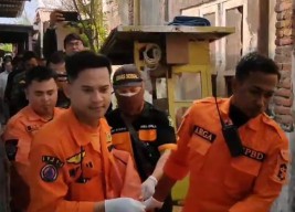 Mayat Bocah Ditemukan Pemancing Mengapung di Pinggir Sungai Wonokromo