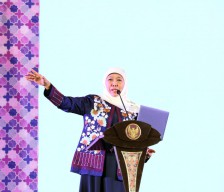 Pesan Gubernur Khofifah pada Mahasiswa Penerima Beasiswa Pemprov ke Mesir