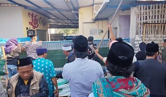 Atlet Berkuda, Tutup Paksa Tempat Karaoke, Kronologis Sopir Dibacok