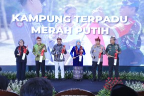 Forkopimda Jatim Luncurkan Kampung Terpadu Merah Putih Sambut Hari Perdamaian Internasional