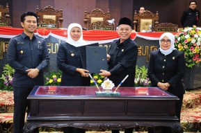 Rancangan Perda P-APBD Jatim 2023 Disahkan, Khofifah: Ikhtiar Meningkatkan Kesejahteraan