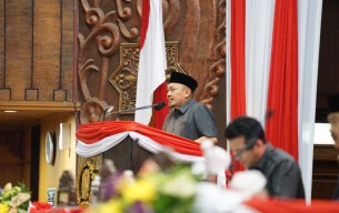 Buntut Beda KUA PPAS dan Nota Keuangan, Fraksi Gerindra DPRD Jatim Sebut Sekdaprov Adhy Karyono Berpikir Naif