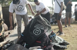 Upaya Pelestarian Lingkungan, Sampoerna Bersih-bersih Pantai Sanur