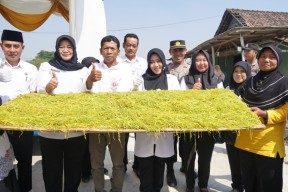 Agar Harga Tembakau Terus Naik, Petani di Mojokerto Dengarkan Pesan Bupati Ikfina Ini