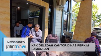 Video: 9 Petugas KPK Geledah Kantor Dinas Perkim Lamongan
