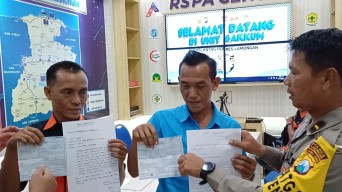 Viral Hajar Pemotor, Sopir Bus Lawan Arah di Lamongan Disanksi Polisi