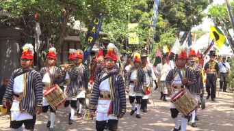 Pawai Bregada Prajurit Keraton Ngayogyakarta Meriahkan Festival Desa Perdikan di Tulungagung