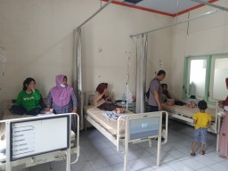 10 Siswa MTs Negeri 4 Tulungagung Keracunan Es Cappucino