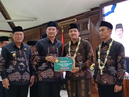 Sabet 19 Medali, Kepulangan Kafilah Lamongan Disambut Meriah hingga Dihadiahi Umroh