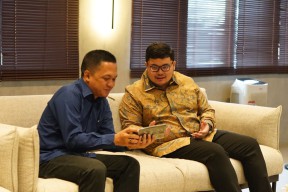 Mas Dhito Jajal Game Bela Bangsa Bikinan Dekan Uniska Kediri, Ini Sarannya